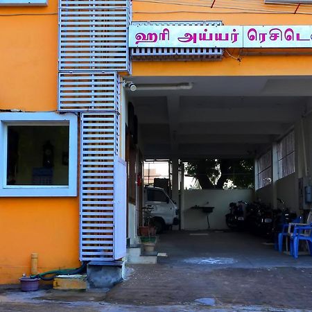 Hari Iyer Residency Hotel Tiruchchendur Exterior photo
