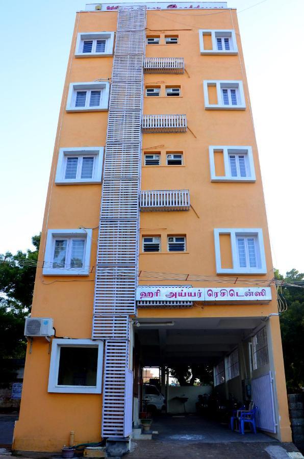 Hari Iyer Residency Hotel Tiruchchendur Exterior photo