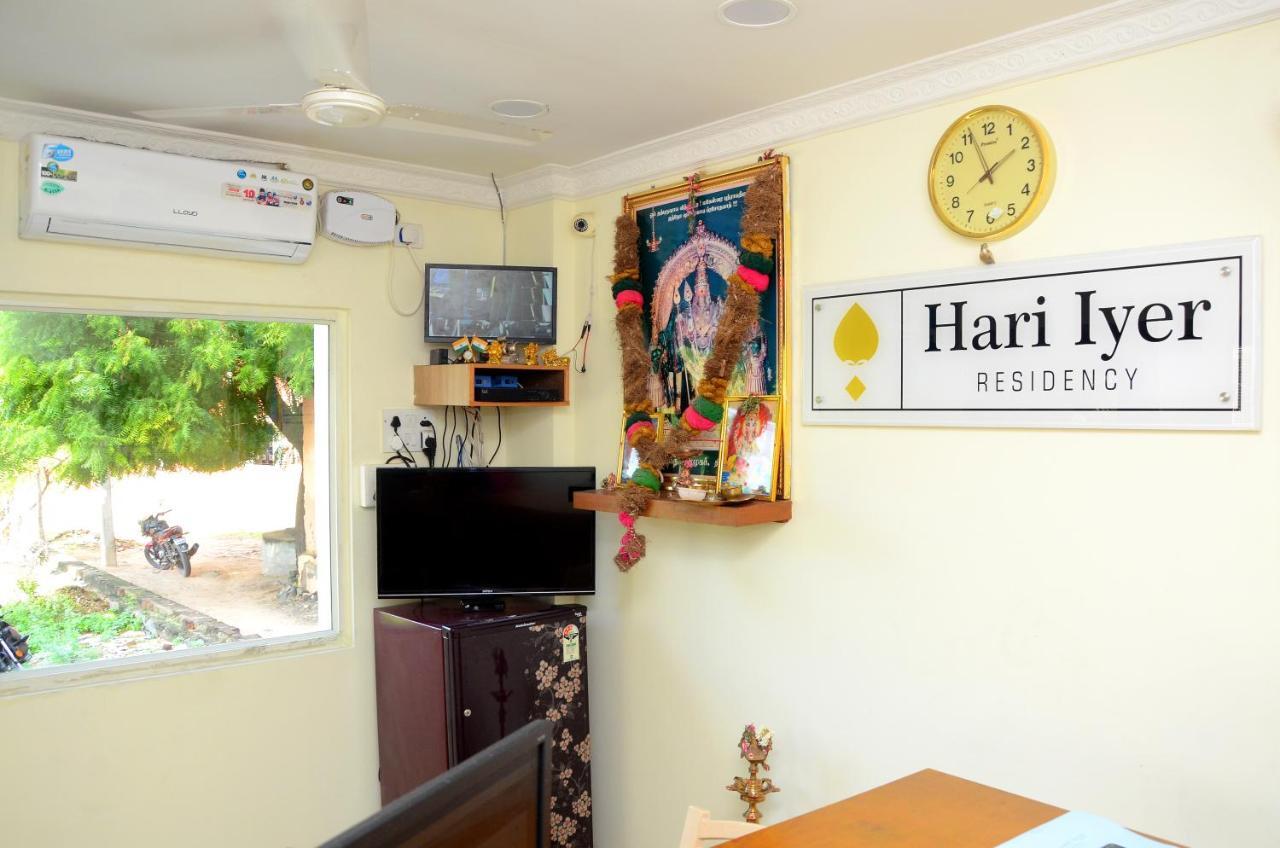 Hari Iyer Residency Hotel Tiruchchendur Exterior photo