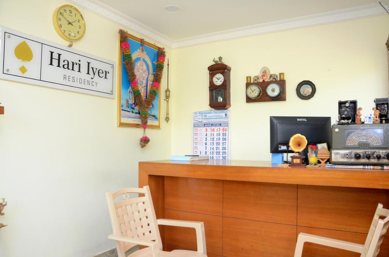 Hari Iyer Residency Hotel Tiruchchendur Exterior photo