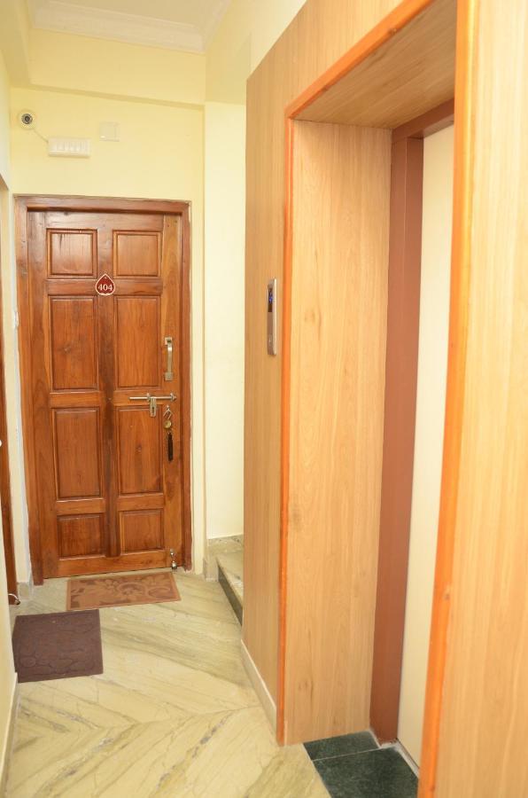 Hari Iyer Residency Hotel Tiruchchendur Exterior photo